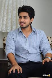  Ritesh Agarwal